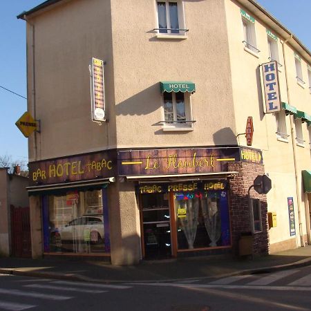 Hotel Le Flaubert Fougères Esterno foto