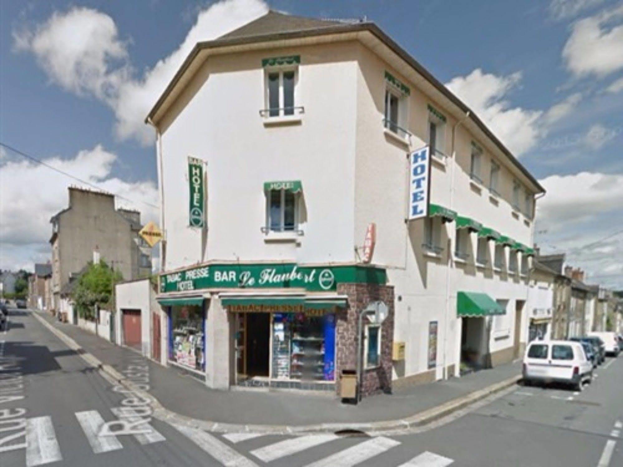 Hotel Le Flaubert Fougères Esterno foto